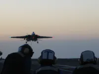 RIPPER 200 (163227) pinky landing