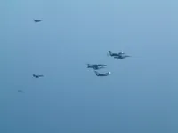 VFA-131 Wildcats Hornet AG-405, VF-143 Pukin' Dogs Tomcat AG-103 (161421), 3x Rafale M, 2x Super Étendard Modernisé