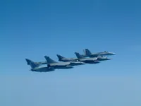 VFA-131 Wildcats Hornet AG-405, VF-143 Pukin' Dogs Tomcat AG-103 (161421), 2x Rafale M, 2x Super Étendard Modernisé