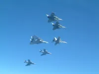 VFA-131 Wildcats Hornet AG-405, VF-143 Pukin' Dogs Tomcat AG-103 (161421), 2x Rafale M, 2x Super Étendard Modernisé underside shot