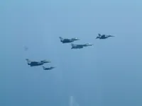 VFA-131 Wildcats Hornet AG-405, VF-143 Pukin' Dogs Tomcat AG-103 (161421), 2x Rafale M