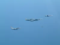 VFA-131 Wildcats Hornet AG-405, VF-143 Pukin' Dogs Tomcat AG-103 (161421), 3x Rafale M
