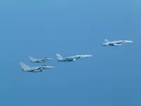 VFA-131 Wildcats Hornet AG-405, VF-143 Pukin' Dogs Tomcat AG-103 (161421), 2x Rafale M