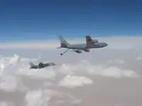 RIPPER 207 (161437) with 2x GBU-16s and LANTIRN plugged on USAF KC-135T Stratotanker — serial 59-1504 — Fairchild markings